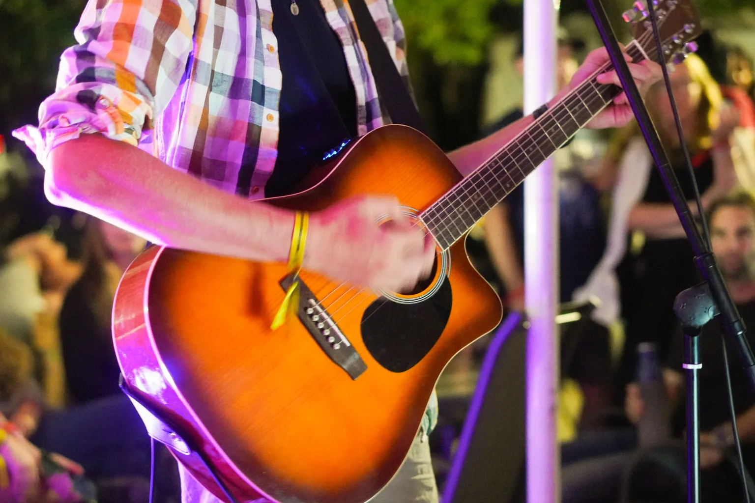 Social drinks and Acoustic Jam Session