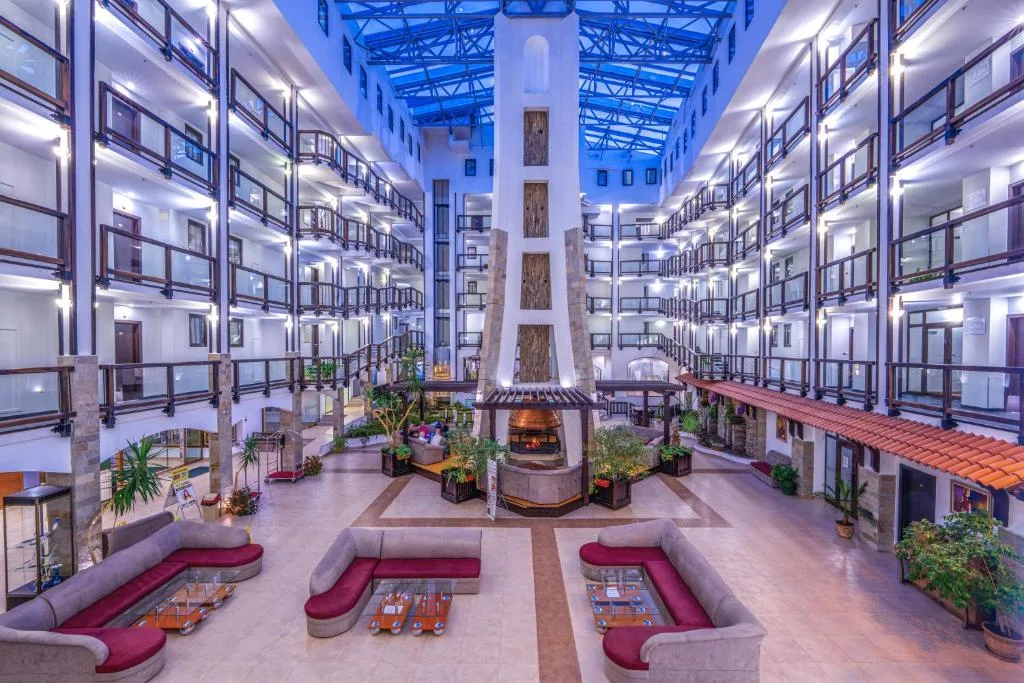 Beyond Coliving: Community Owned Third Spaces for Nomads